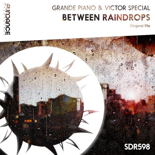Grande Piano & Victor Special - Between Raindrops (Original Mix).mp3